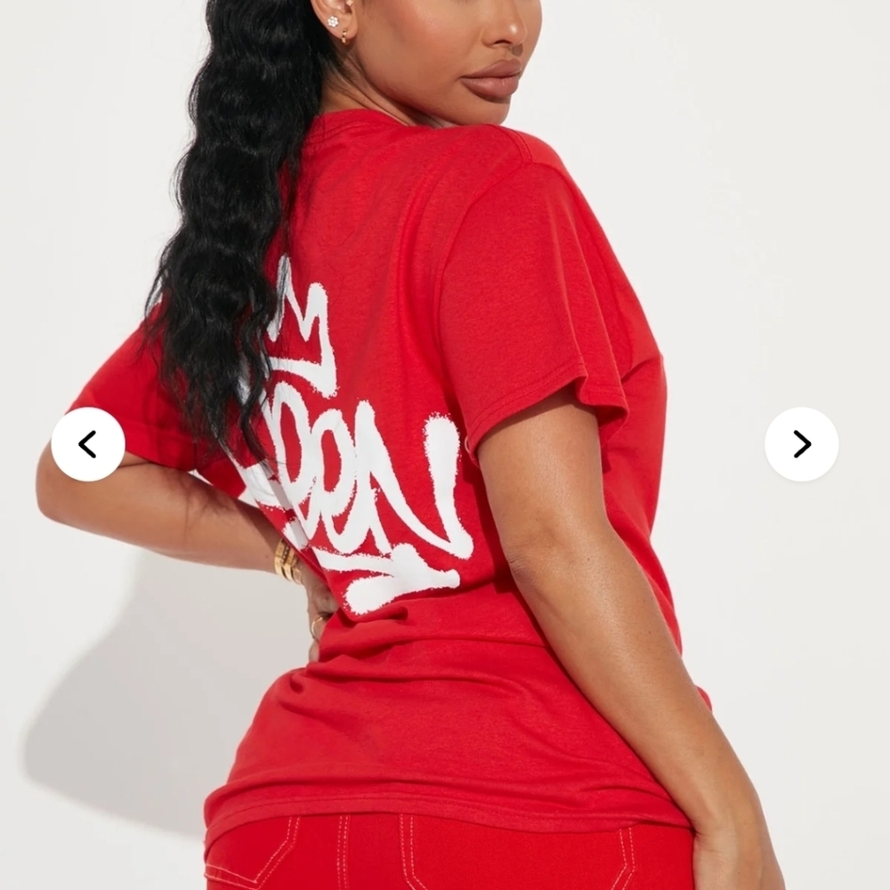 Fashion Nova graphic tee - Picture 2 of 6